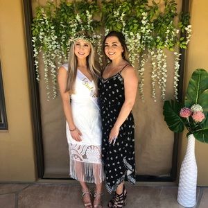 Two sisters the label dress, worn once, size AUS 8